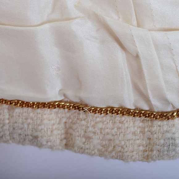 CHANEL ICONIC Ivory Pearl Trim Tweed Lesage Jacket - Picture 7 of 8